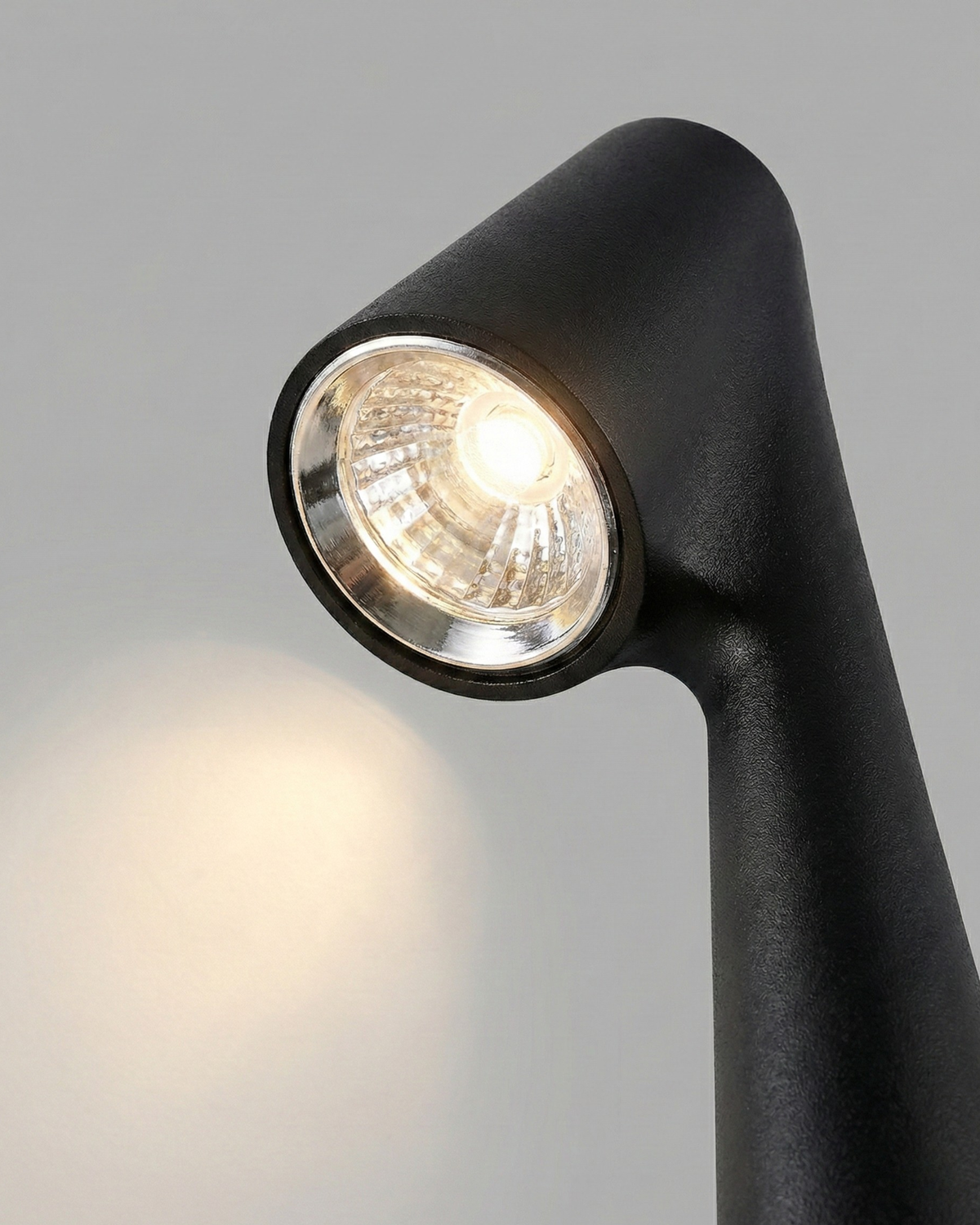 Lampe de Table Sans Fil – NORA