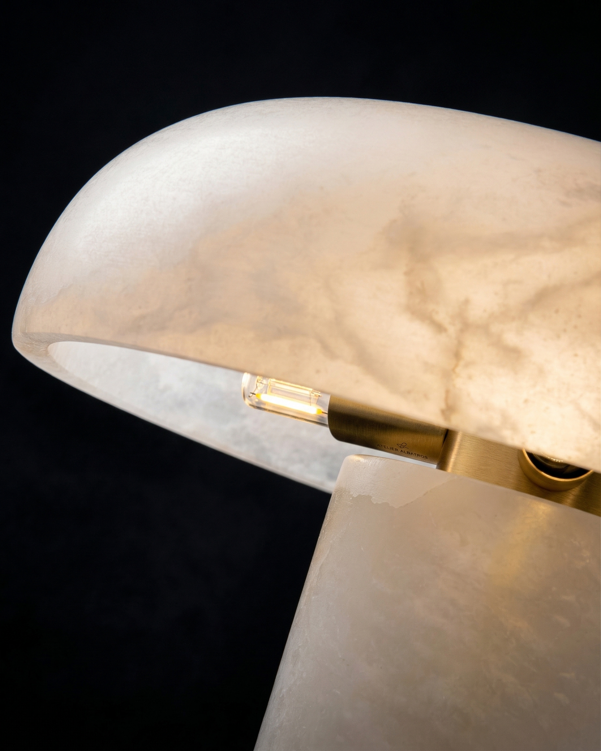 Lampe de Table – IZO